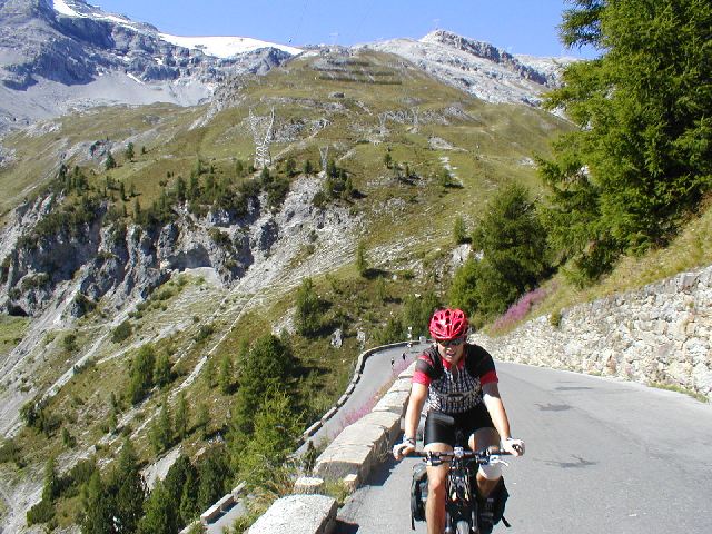 zemk jede na  Stelvio